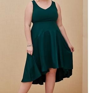 Torrid Size 20 Emerald Hi-Lo Dress NWT